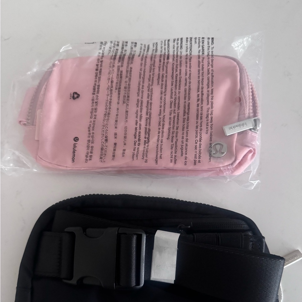 Lululemon Cross Overbag